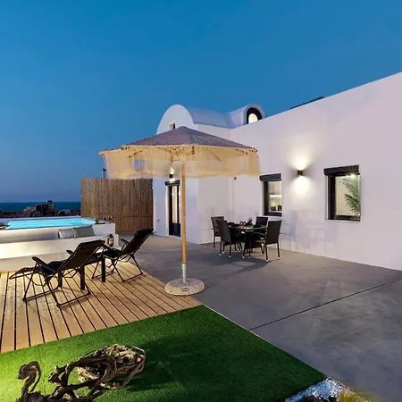 Black And White Vourvoulos